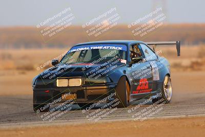 media/Nov-12-2022-GTA Finals Buttonwillow (Sat) [[f6daed5954]]/Group 2/Session 4 (Outside Grapevine)/